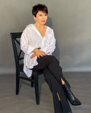 Каролина, 43