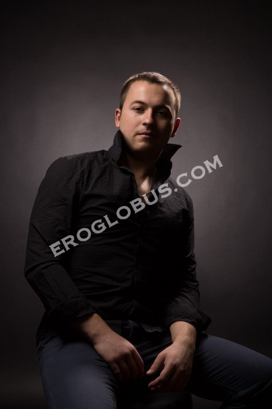 Максимилиан, 31